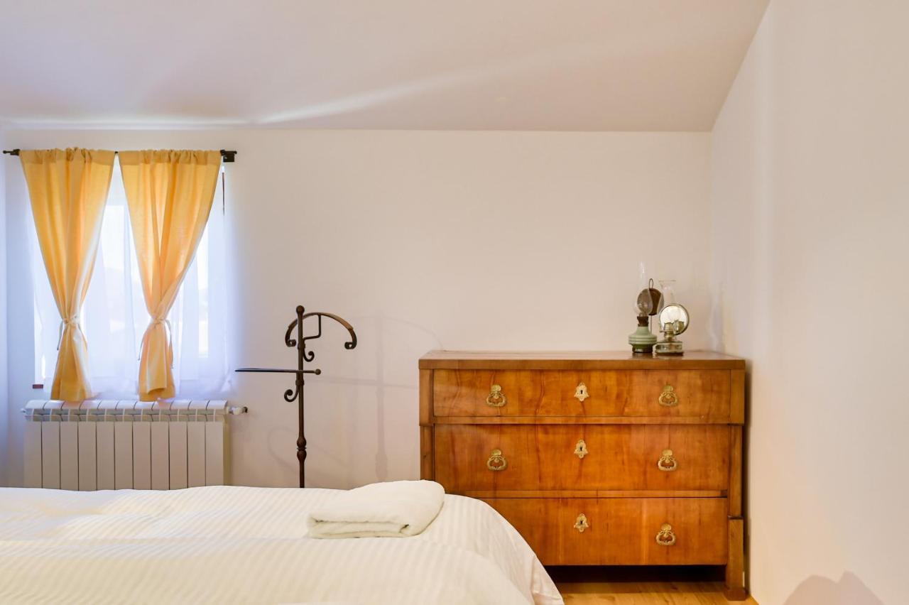 Vila Karst house Žan Pliskovica Dutovlje Exteriér fotografie